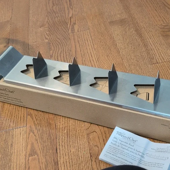 Pampered Chef BBQ Vegetable Rack - Picture 2 of 4